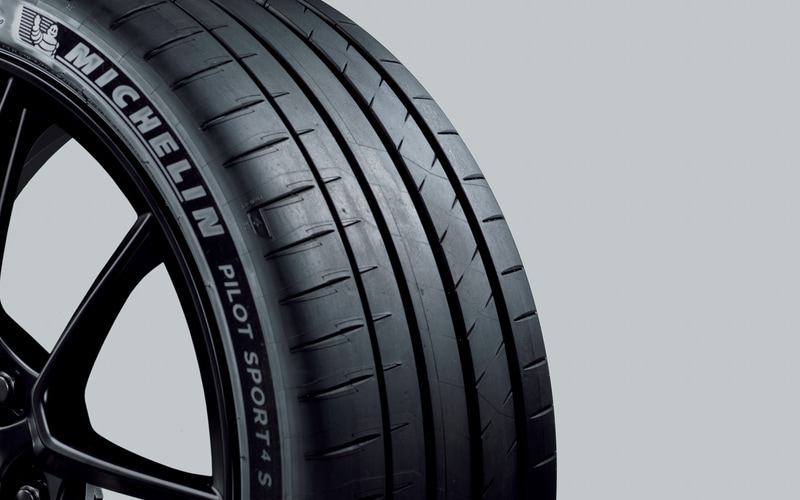 新型 シビック Type R 純正装着タイヤにミシュラン パイロット スポーツ 4 S 採用 Car Watch