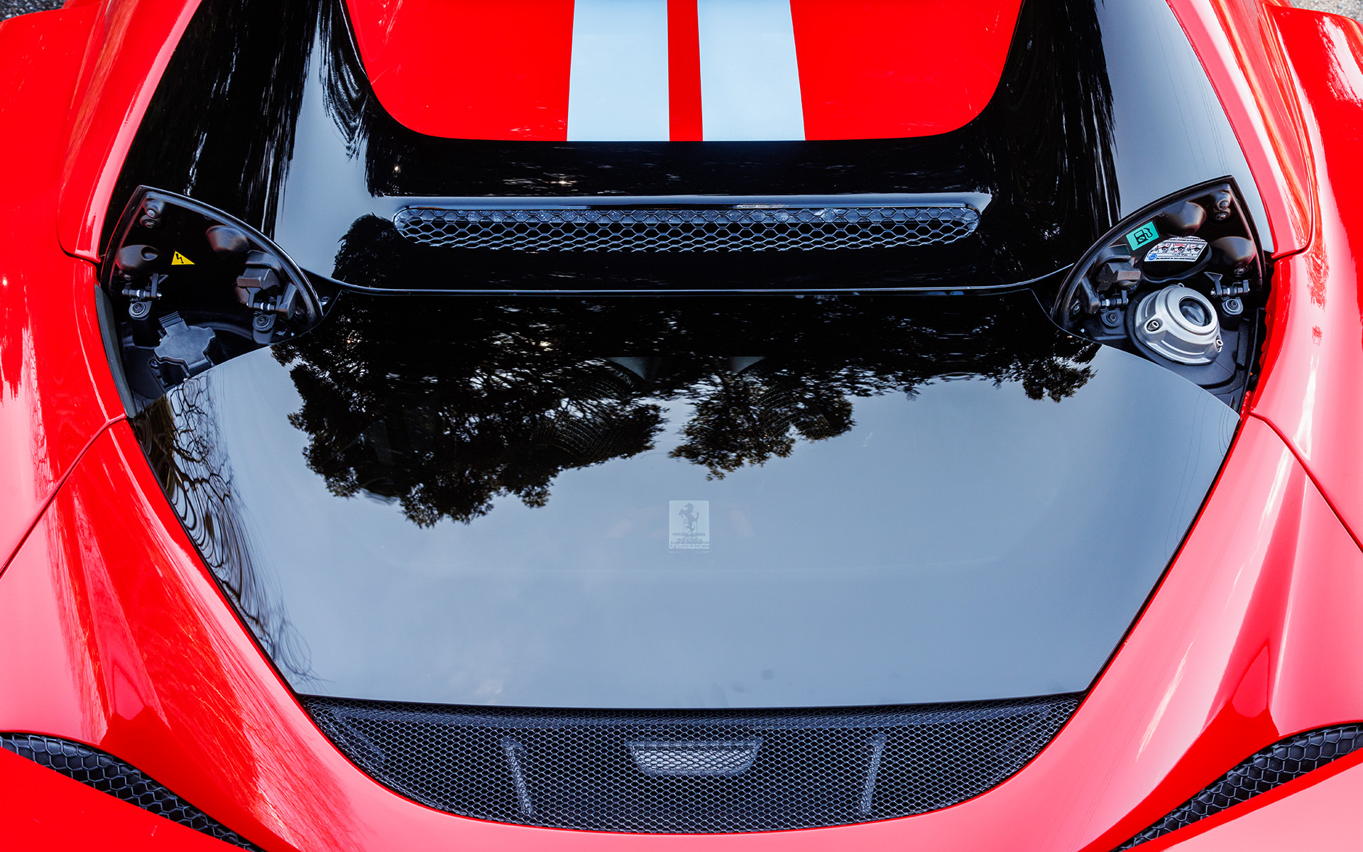 フェラーリ、「296GTS アセットフィオラノ」試乗 より走りに特化した