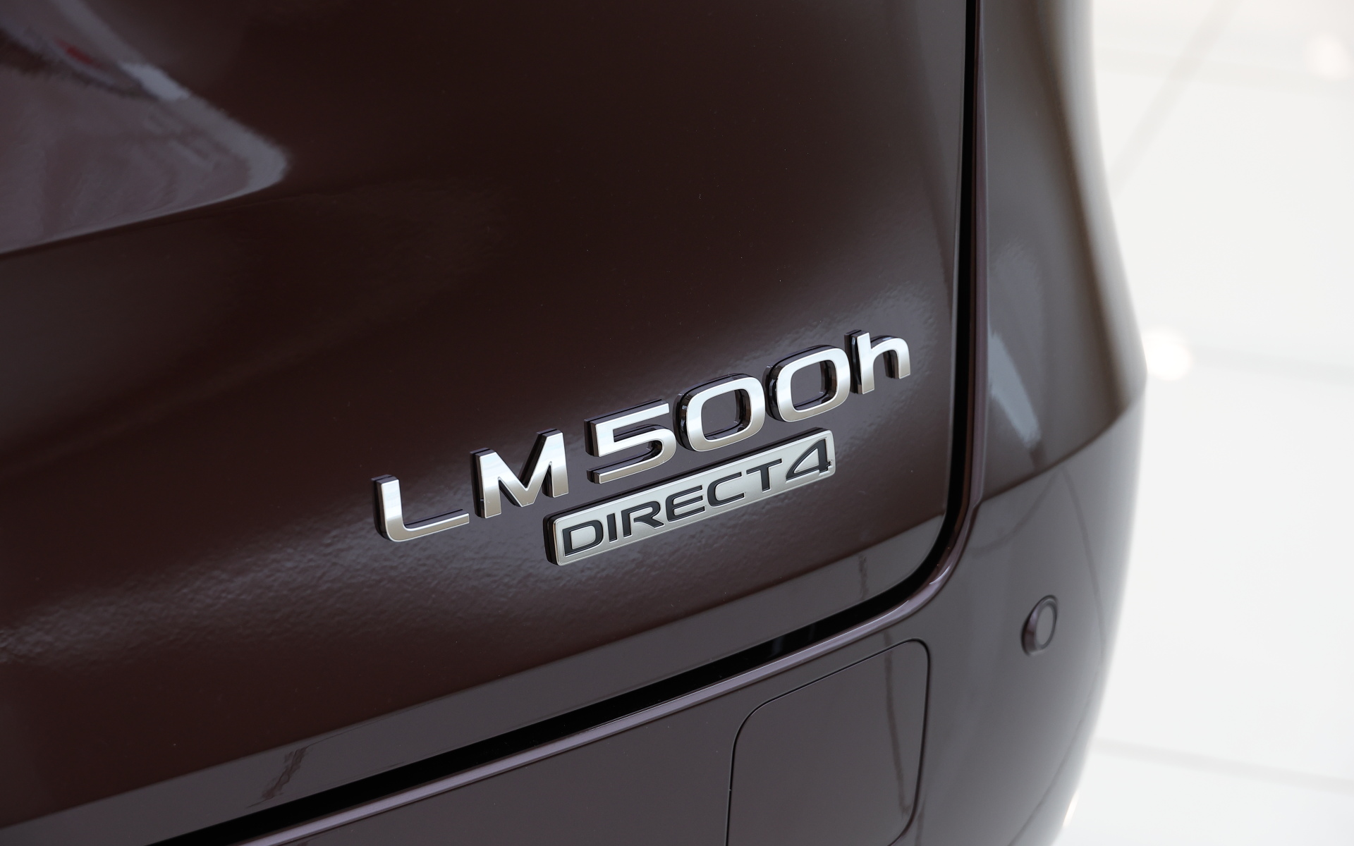 画像] ちょっと写真で見る レクサス「LM500h“version L”（6座仕様）」-