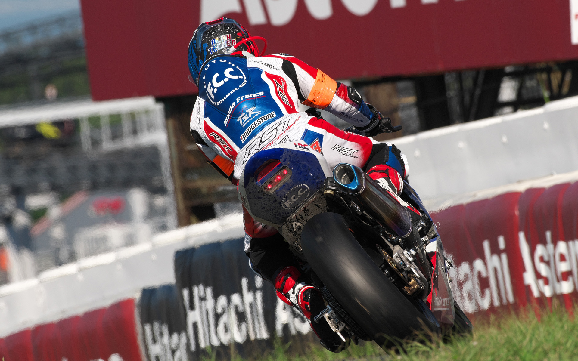 画像］鈴鹿8耐、ホンダワークス3連覇 30号車Team HRC with Japan Post