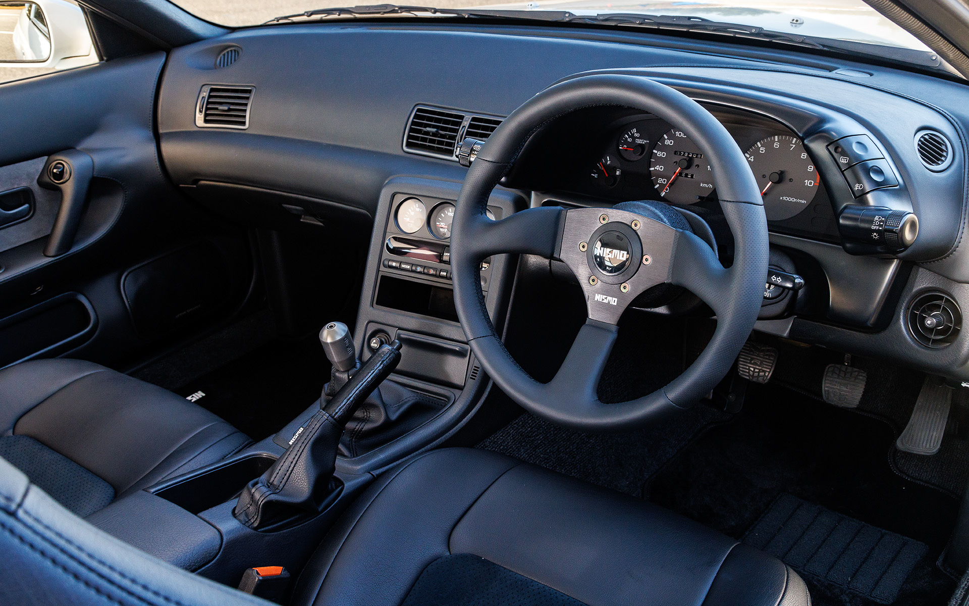 NISMOがカスタムした「フェアレディZ NISMO」「スカイライン NISMO