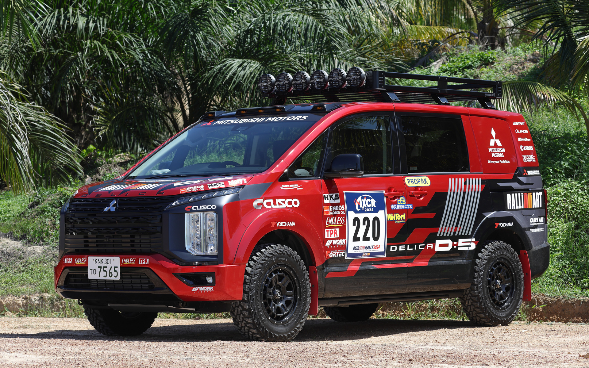 画像］三菱自動車、ヒロミさんのカスタムカー「トライトン ヒロミ号