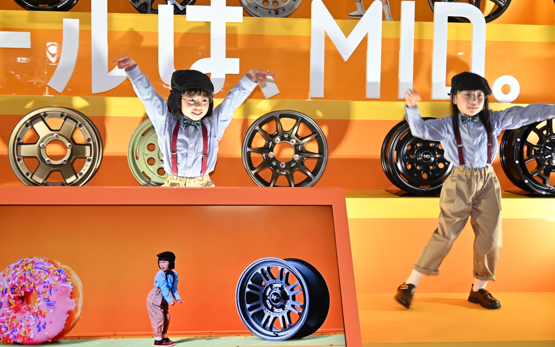 『新品・未使用』✨超お買い得✨アトミック ウェイメーカー カーボン 110 拡大画像］マルカサービス、オーダーメイド制カーボンホイール