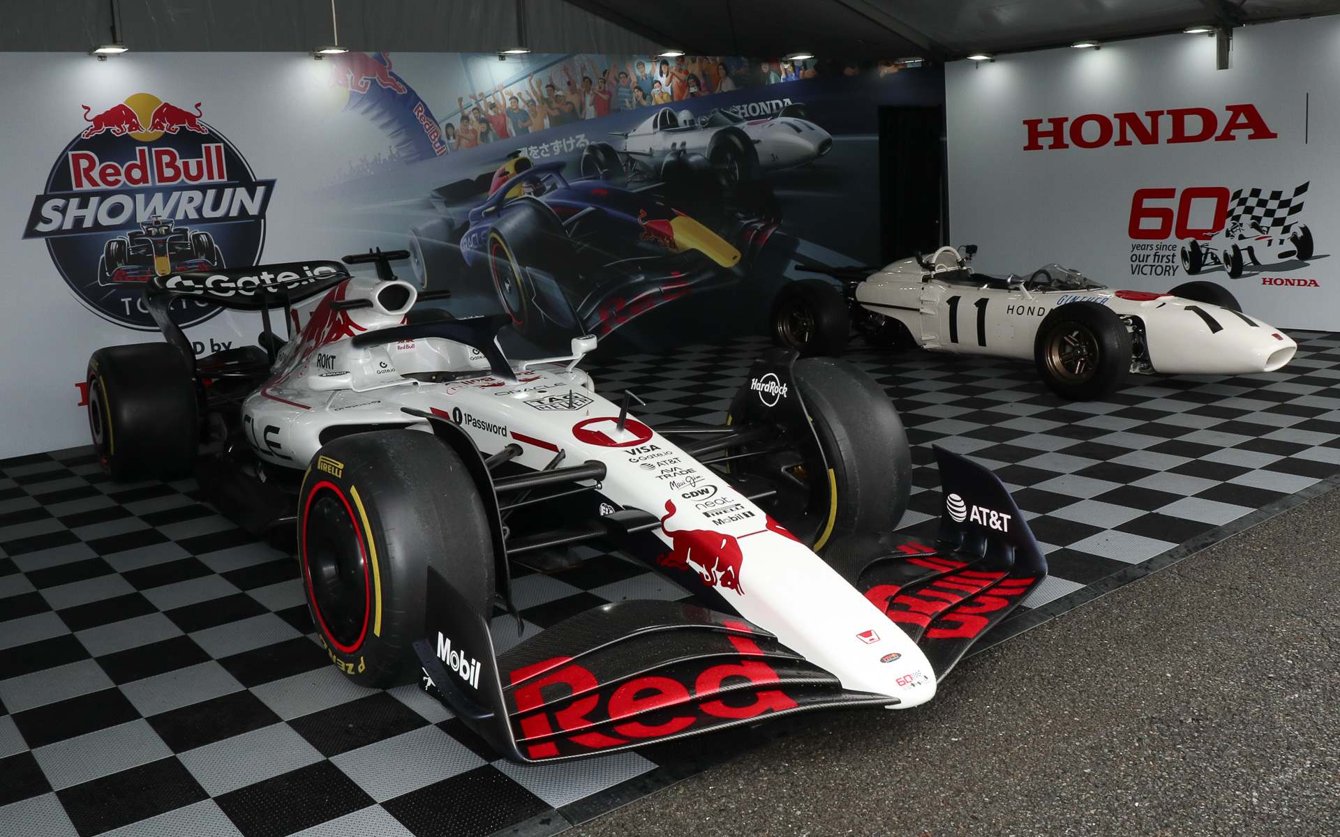 当時物 激レア F-1 ホンダレーシングチーム ワールドグランプリ バンダナ ホンダ F1 RA272E '65 メキシコ GP 優勝車 | 株式会社 ハセガワ