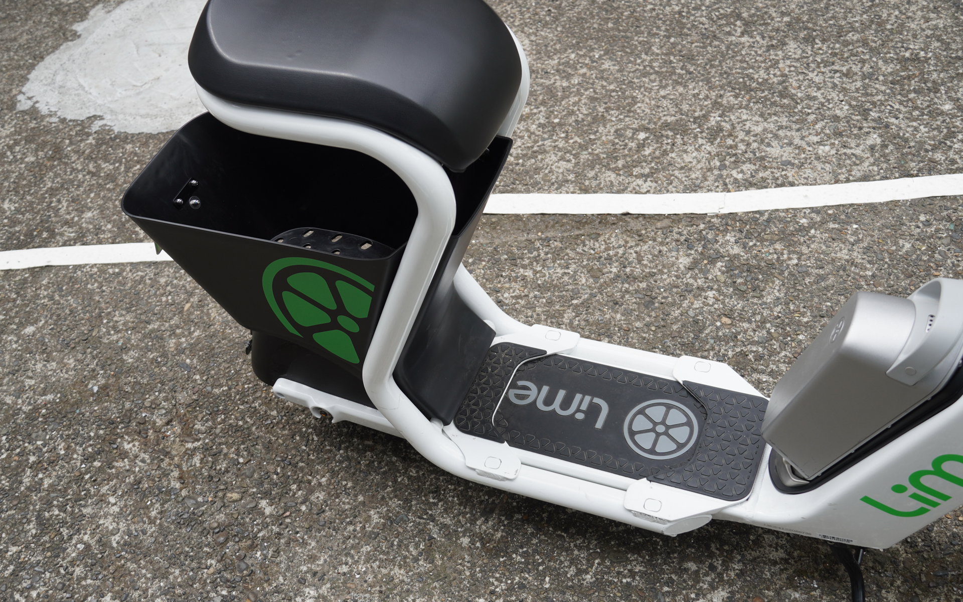 画像］特定小型原付シェアリング「Lime」が首都高への誤進入防止対策「ジオフェンシング制御」開始 / (20/25) - Car Watch