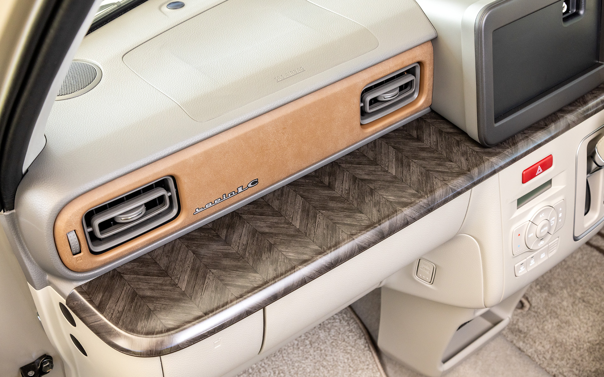 画像] 写真で見る スズキ「ラパン」「ラパン LC」-