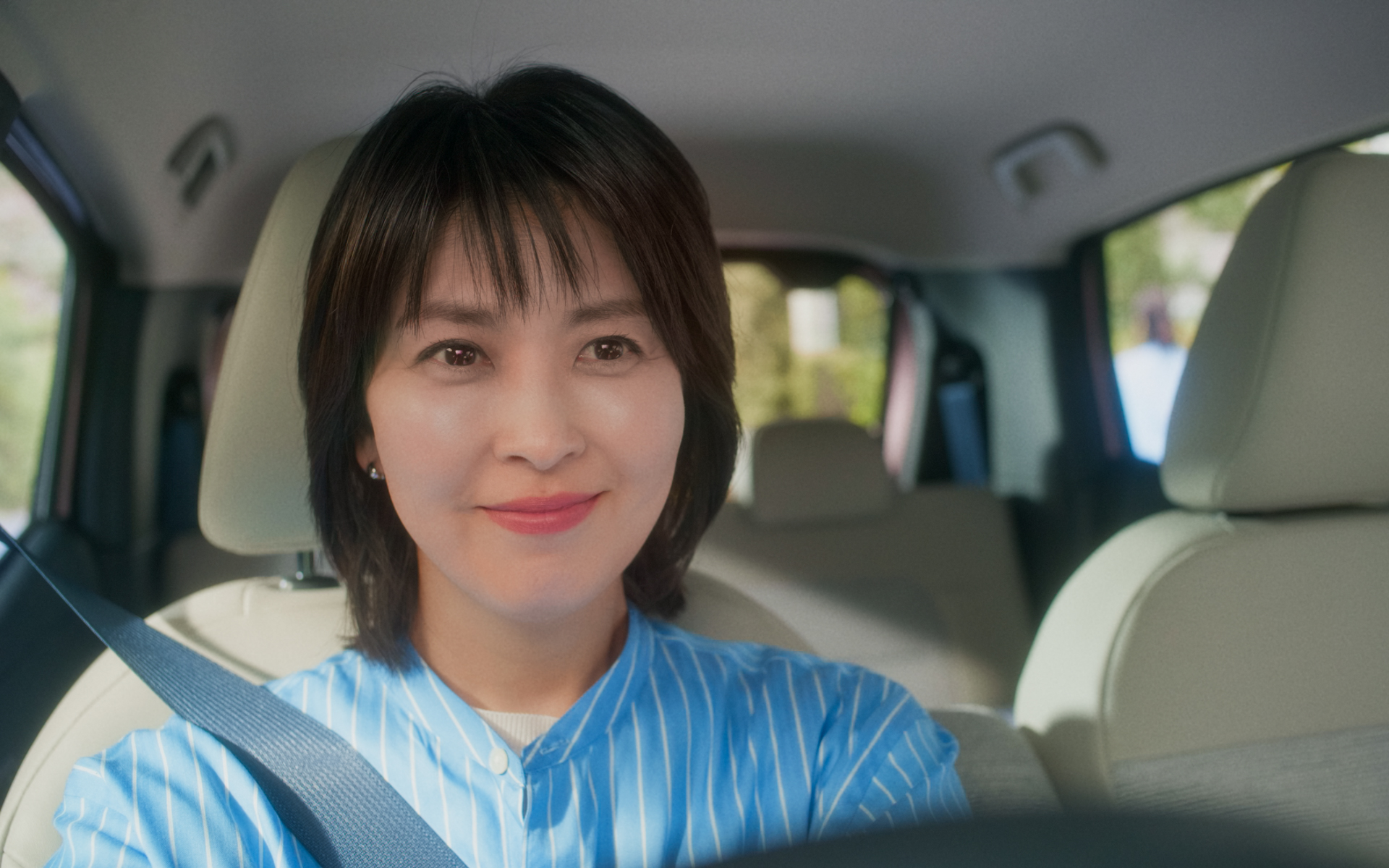 画像］日産、軽バッテリEV「サクラ」新CM公開 松たか子さんに加え
