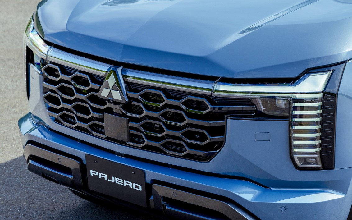 画像］三菱自動車、新型「パジェロ」世界初公開 走行性能と上質さを
