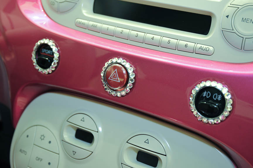 写真で見るフィアット 500 Barbie Car Watch