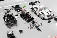 画像］国内最大のスロットカーサーキット「スロットカーズ・ヨコハマ