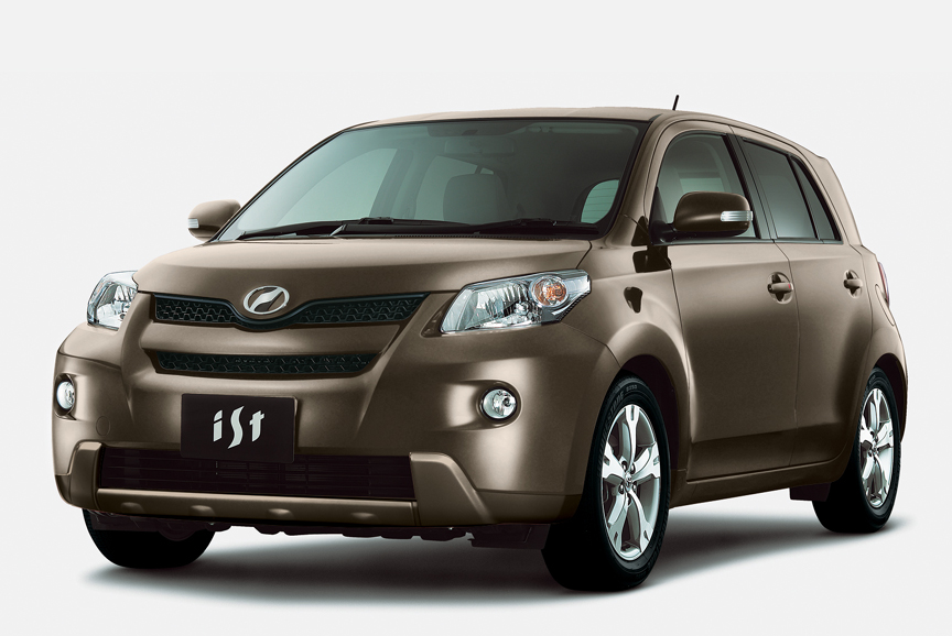 トヨタ イスト を一部改良 Car Watch