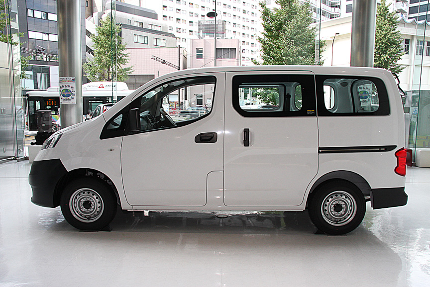 Nissan nv 20