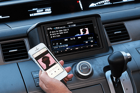 三宅健のクルマで音楽 クルマでiphone 第4回 Avナビ ケンウッド 彩速シリーズ でiphoneオーディオを実践 Car Watch