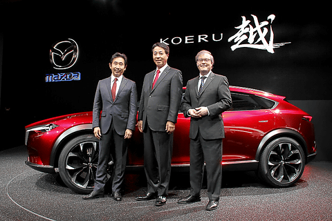15フランクフルトショー マツダ 既存の概念 枠組みを 越える 新コンセプトモデル 越 Koeru 世界初公開 Car Watch