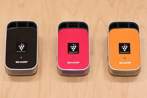 シャープ 低消費電力 静音性向上など効率改善を図った 車載用プラズマクラスターイオン発生機 カップホルダータイプ Car Watch