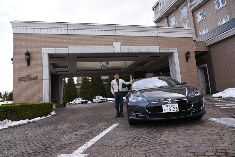 画像 岡本幸一郎のテスラ モデル S の自動運転機能で仙台 東京を無充電一気走り 往路は山形の雪道でデュアルモーター4wd ミシュランスタッドレスの実力を確認 22 37 Car Watch