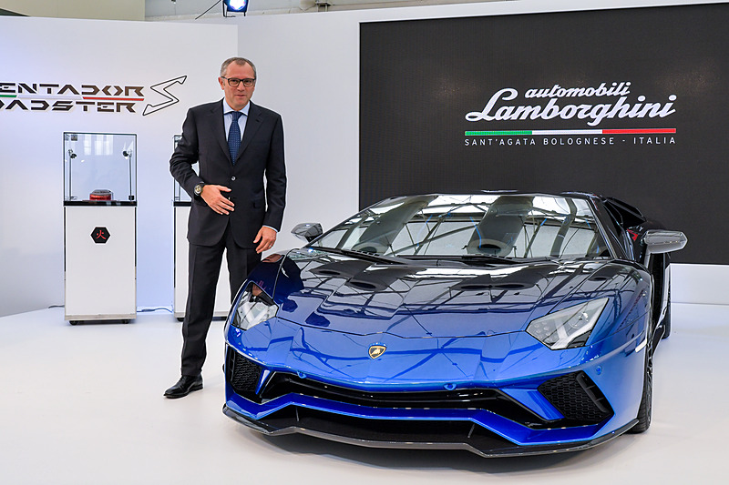 インタビュー】ランボルギーニ日本輸入開始50周年について伊