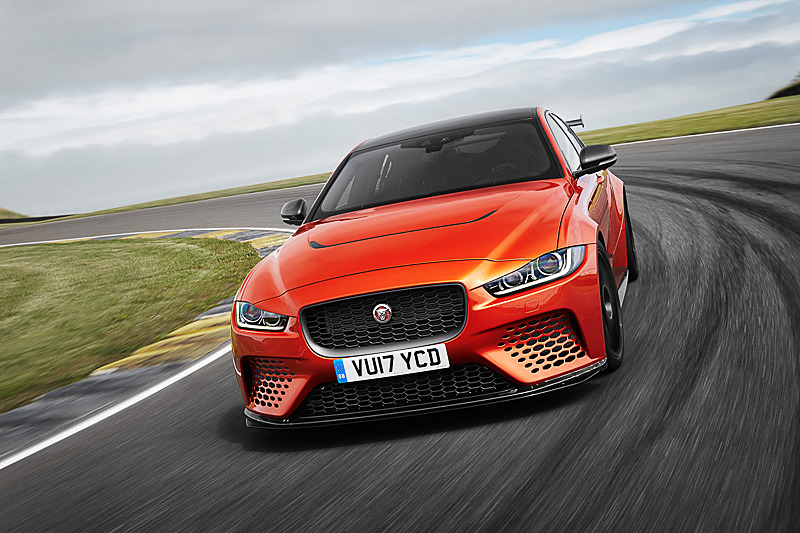 ジャガー、世界販売台数300台限定「XE SV PROJECT 8」の正式受注を開始 - Car Watch