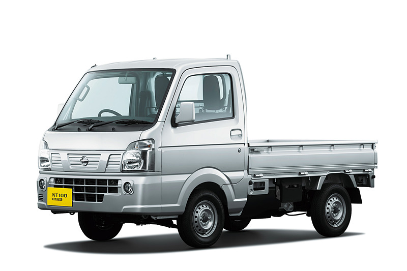 日産、「NT100 クリッパー」仕様向上。「踏み間違い衝突防止アシスト