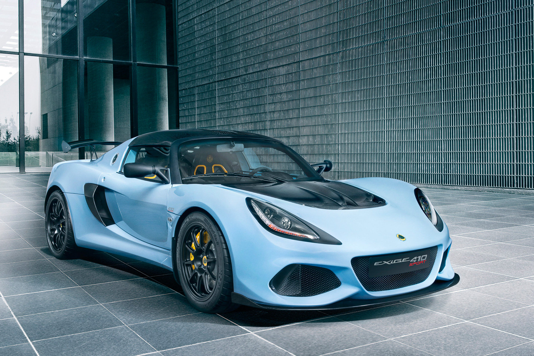 ロータス、クーペ＆ロードスターを設定する新型「エキシージ スポーツ