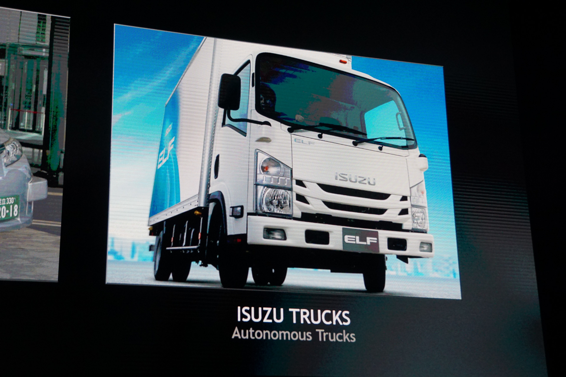 激レア　英語版　　isuzu track 輸出　カタログ GTC Japan 2018】いすゞ、自動運転技術搭載の次世代トラック開発に