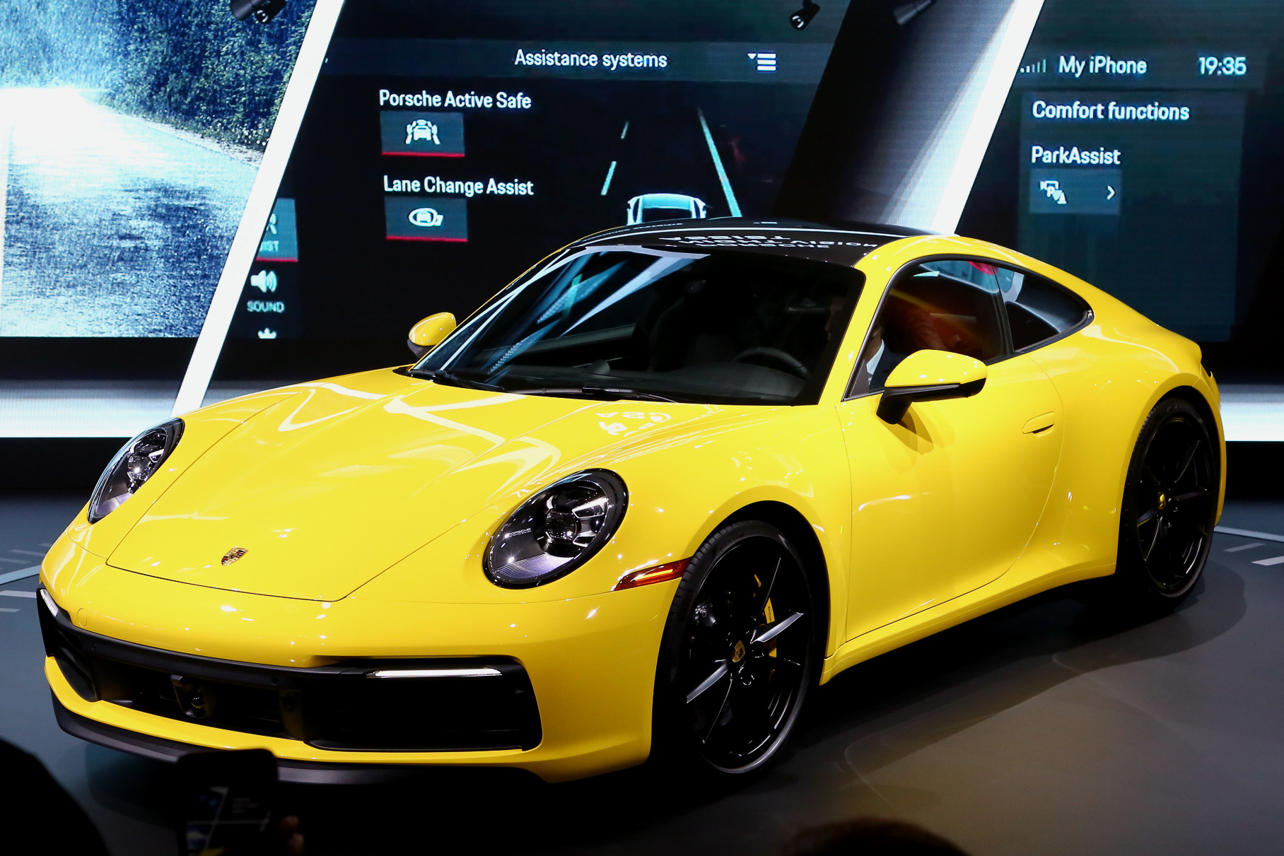 LAオートショー 2018】ポルシェ、第8世代となる新型「911」（type992