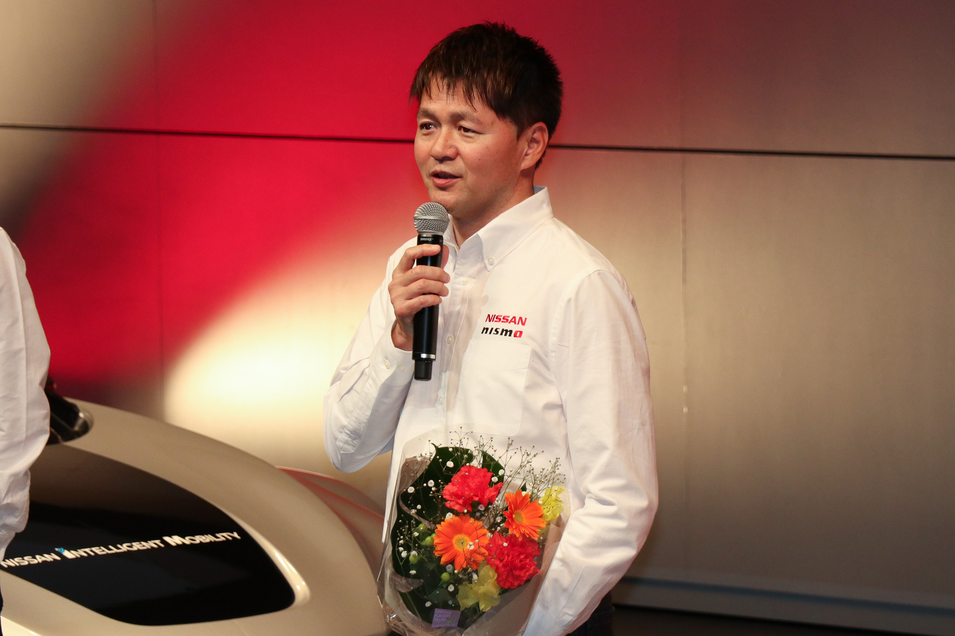 レーシングドライバー本山哲サイン入り、ガラス彫フォーミュラー日本優勝記念額 レーシングドライバー本山哲サイン入り、ガラス彫フォーミュラー日本