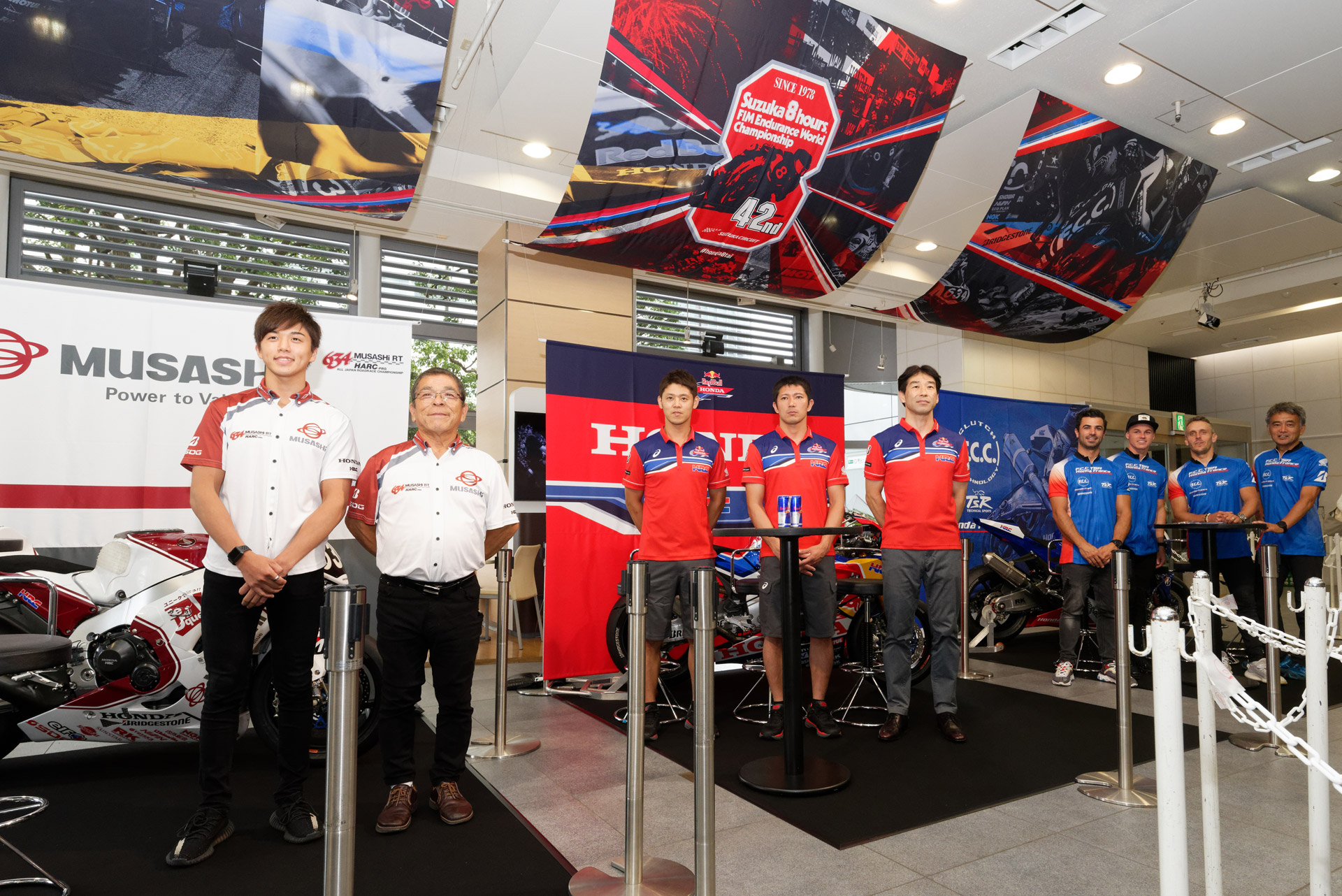 5年ぶりの優勝へ！ 鈴鹿8耐を前にホンダ3チームが集結 - Car Watch