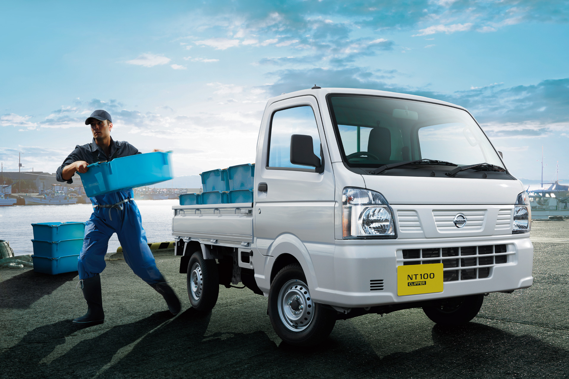 日産、軽トラック「NT100 クリッパー」の仕様を一部変更。先進安全装備