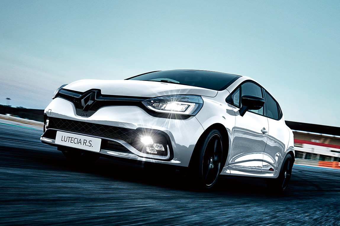 ルノー、現行モデル最後の限定車「ルーテシア ルノー・スポール