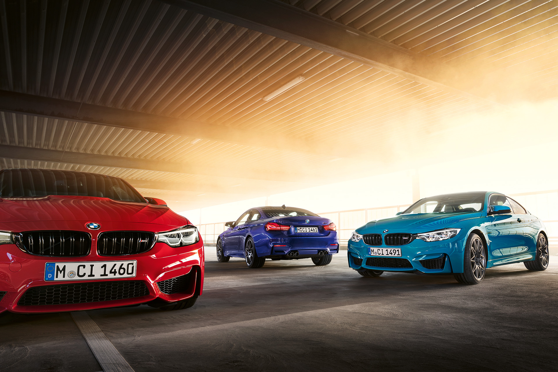 BMW、サーキットをイメージしたボディカラーの30台特別限定車「M4