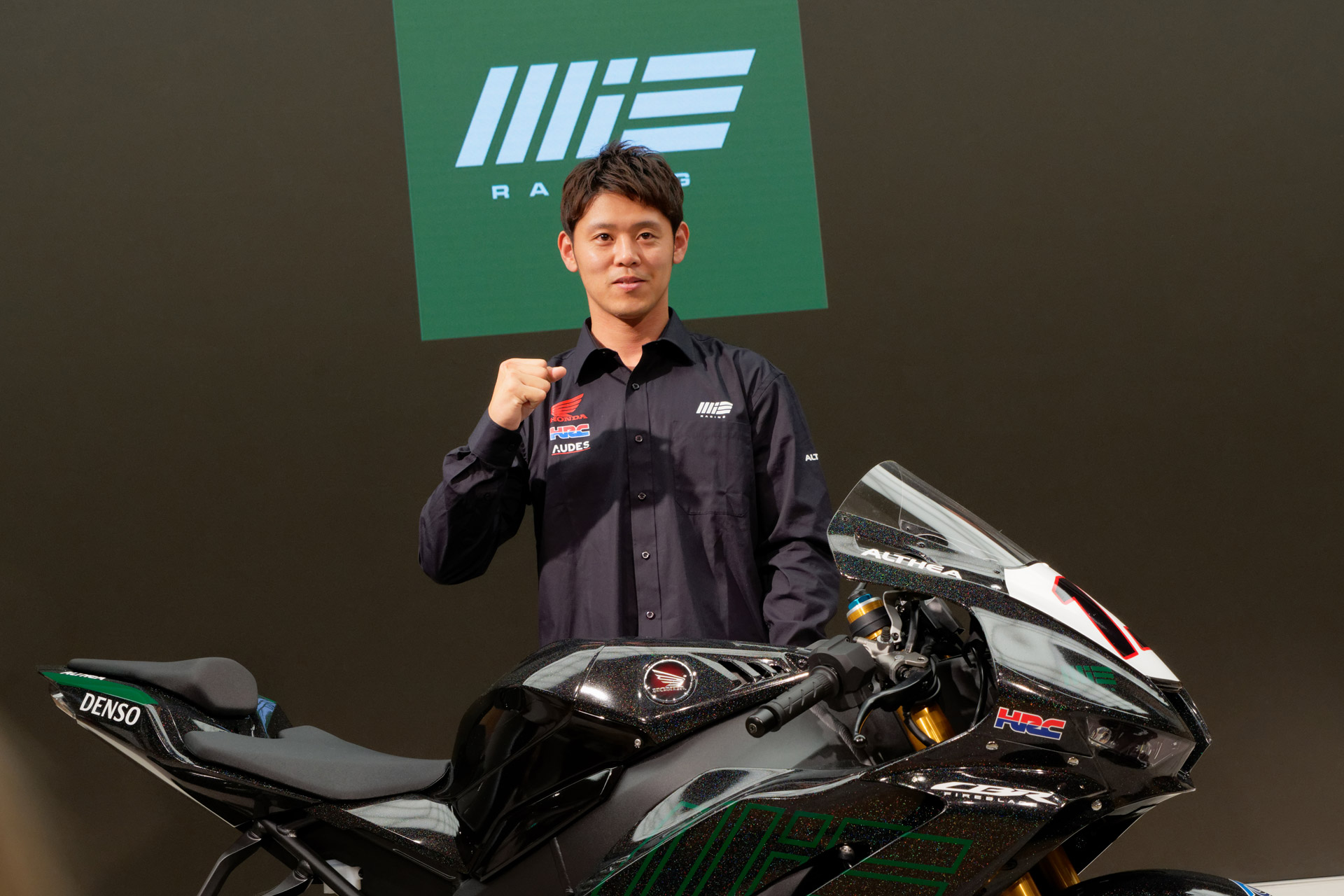 ホンダ、高橋巧選手がスーパーバイク選手権に挑戦。「ずっと世界を目標