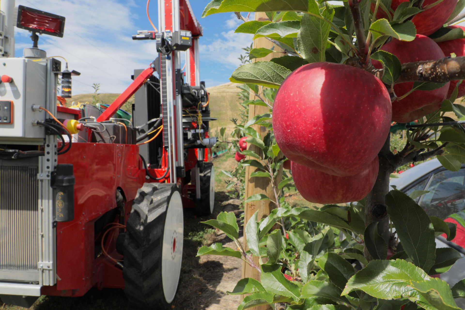 ヤマハ、りんごの自動収穫ソリューション開発の「Abundant Robotics 