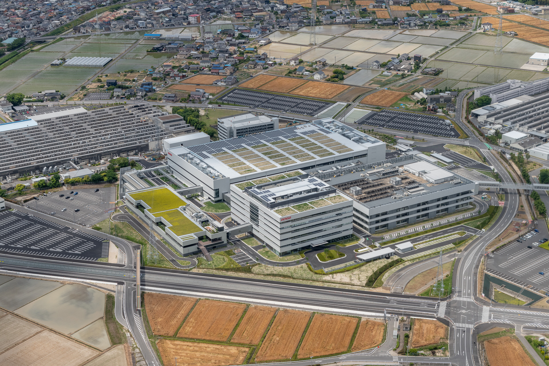 デンソー、自動車の電動化領域の開発・生産体制強化に向けて「電動開発センター」開設 Car Watch