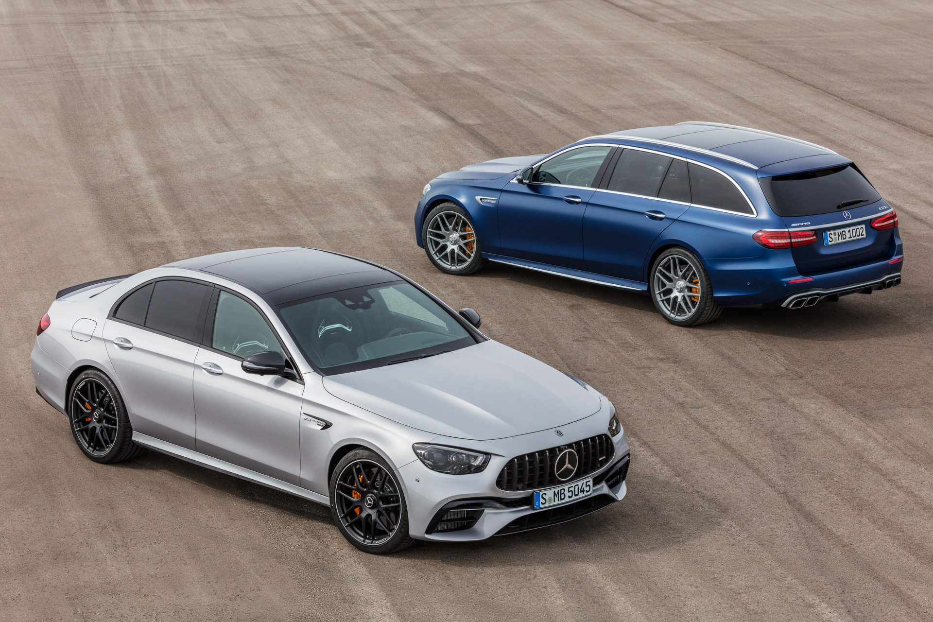 ダイムラー、新型「メルセデスAMG E 63」セダンとエステート公開