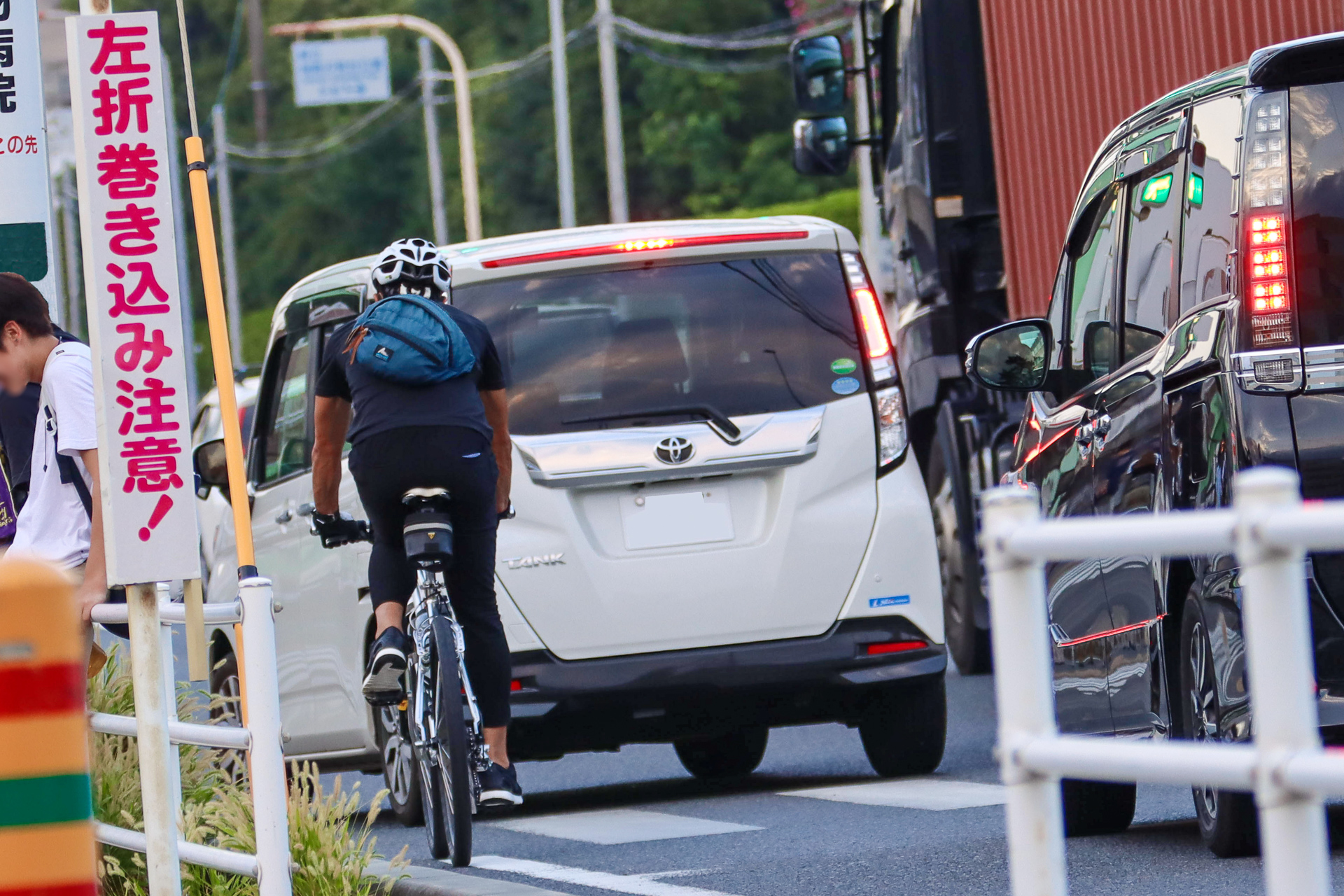 市場 送料無料 自転車用安全ミラー しっかりと後方確認 メール便 簡単取り付け 自転車も車道を走るので