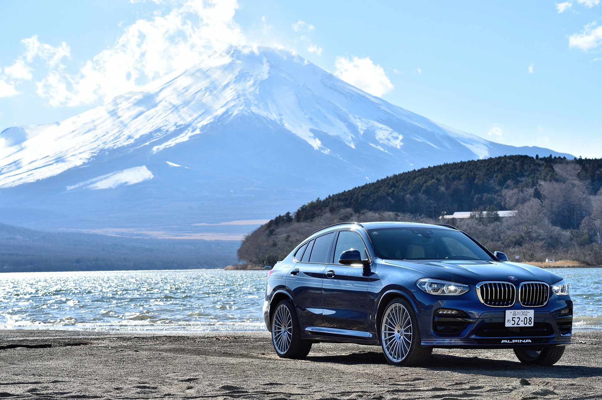 ALPINA X3 /X4フロントスポイラーエンブレム - 車外アクセサリー