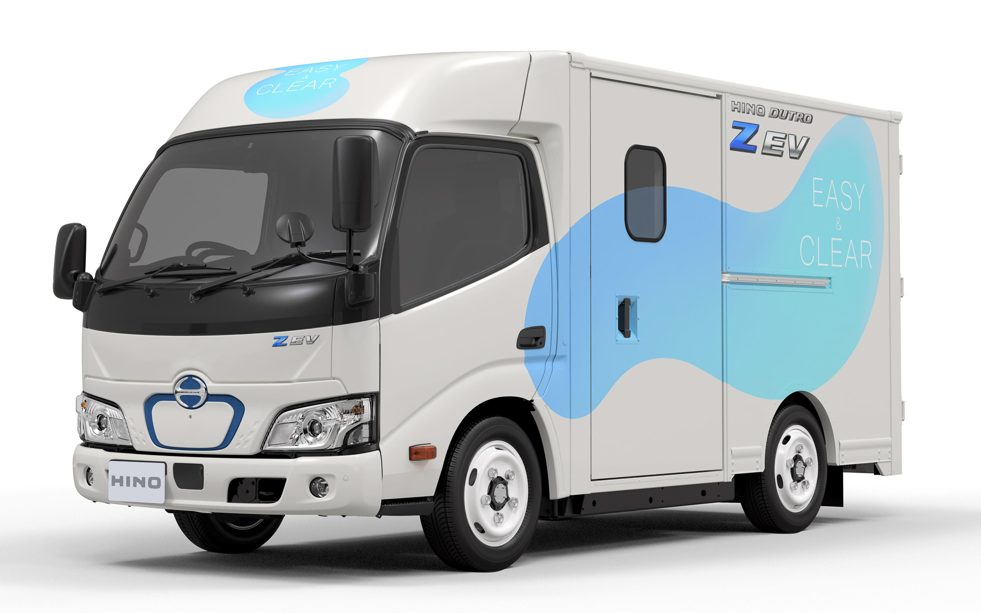 日野、超低床＆ウォークスルー可能な小型EVトラック「デュトロ Z EV