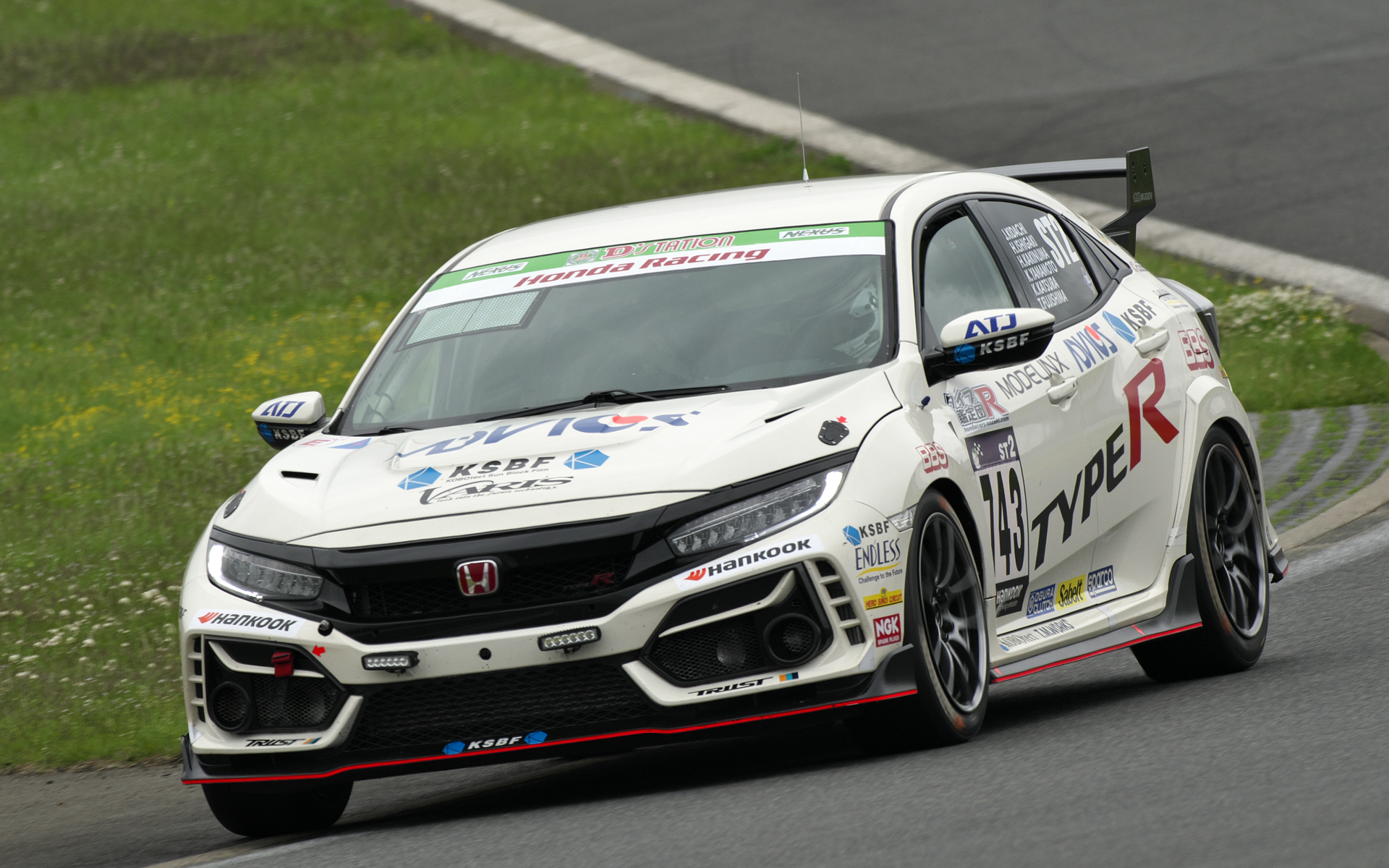 富士24時間 743号車 Honda R D Challenge Fk8チームの意気込みを動画で紹介 Car Watch