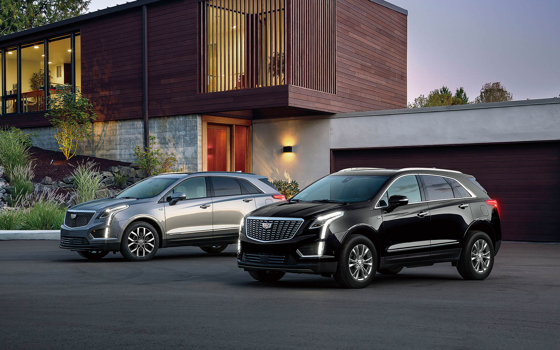 GM、キャデラック「XT5」「XT6」一部仕様変更 ボディカラーに新色を