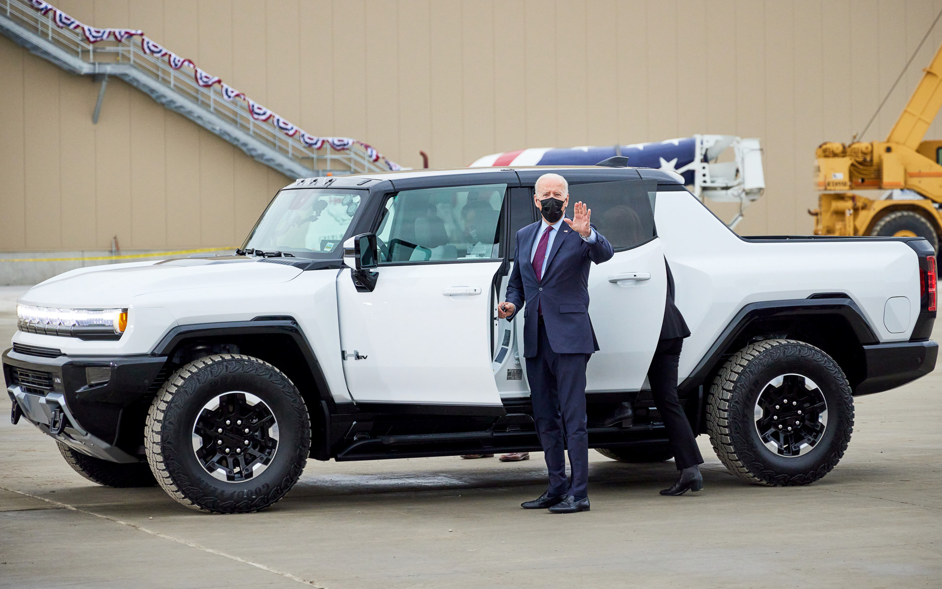 GM、米国を代表する新EV工場「ファクトリー・ゼロ」をグランドオープン