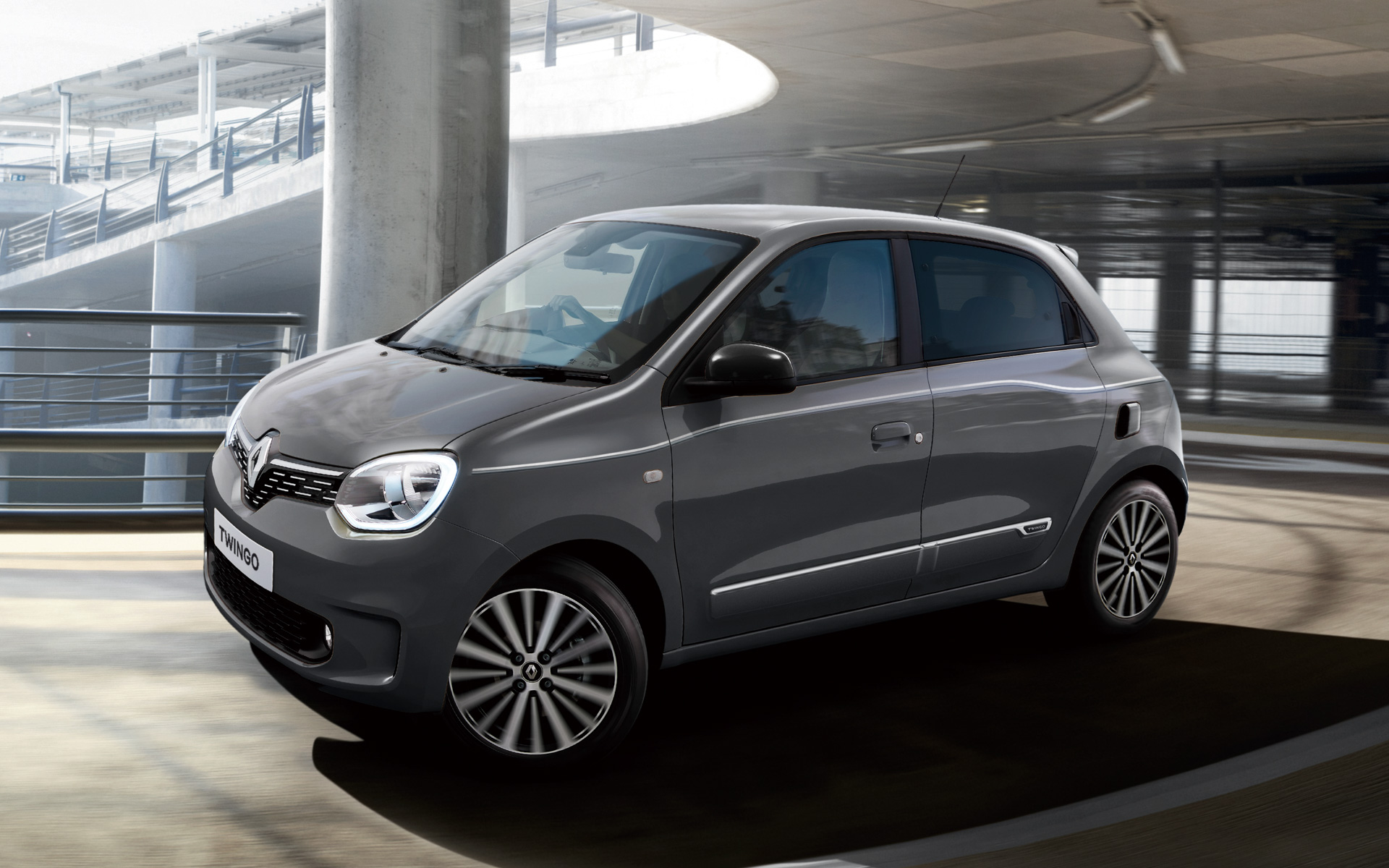 ルノー、5速MT搭載の「トゥインゴ インテンス MT」 価格210万円 - Car