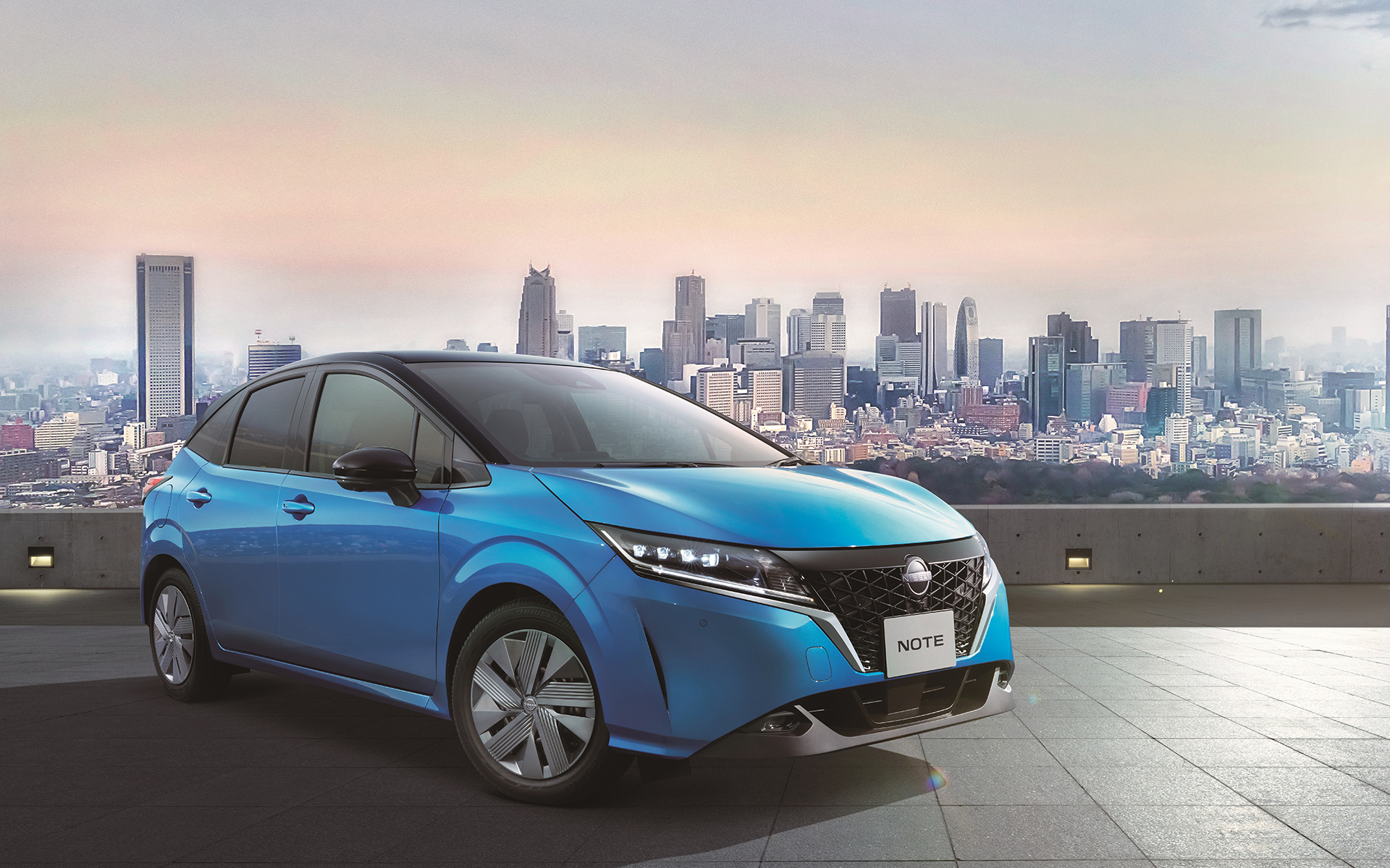 日産、「ノート」「ノート オーラ」が2022年度上半期の電動車販売で第1