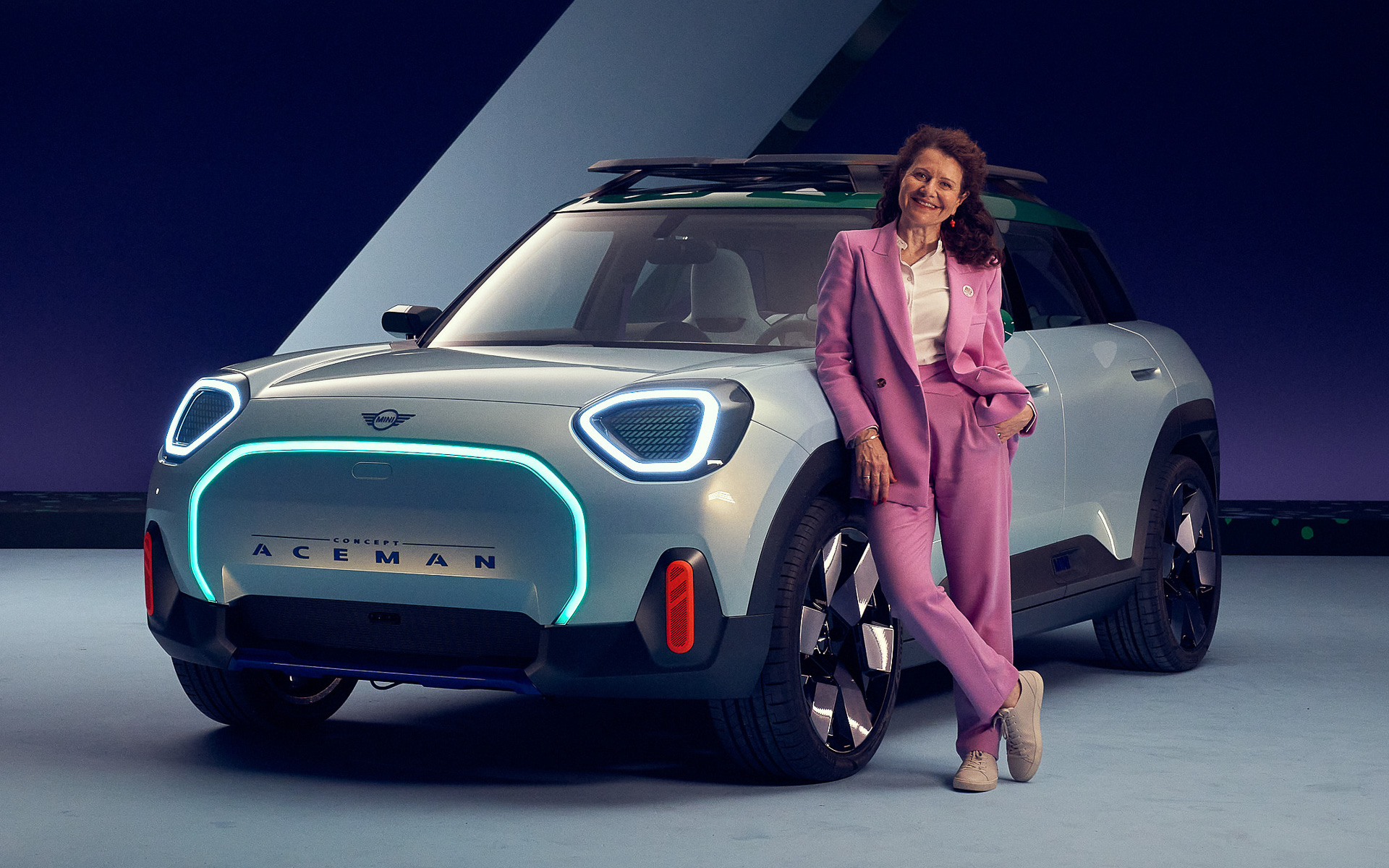 MINI、新型バッテリEV「コンセプト・エースマン」ワールドプレミア