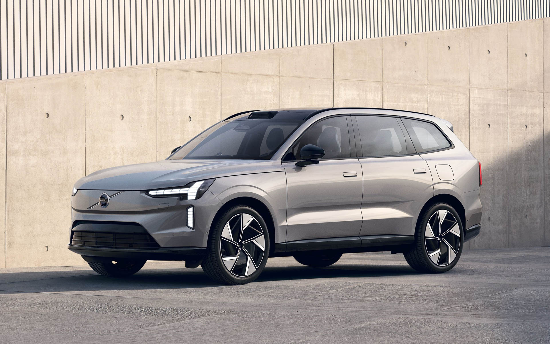 Volvo ex 90