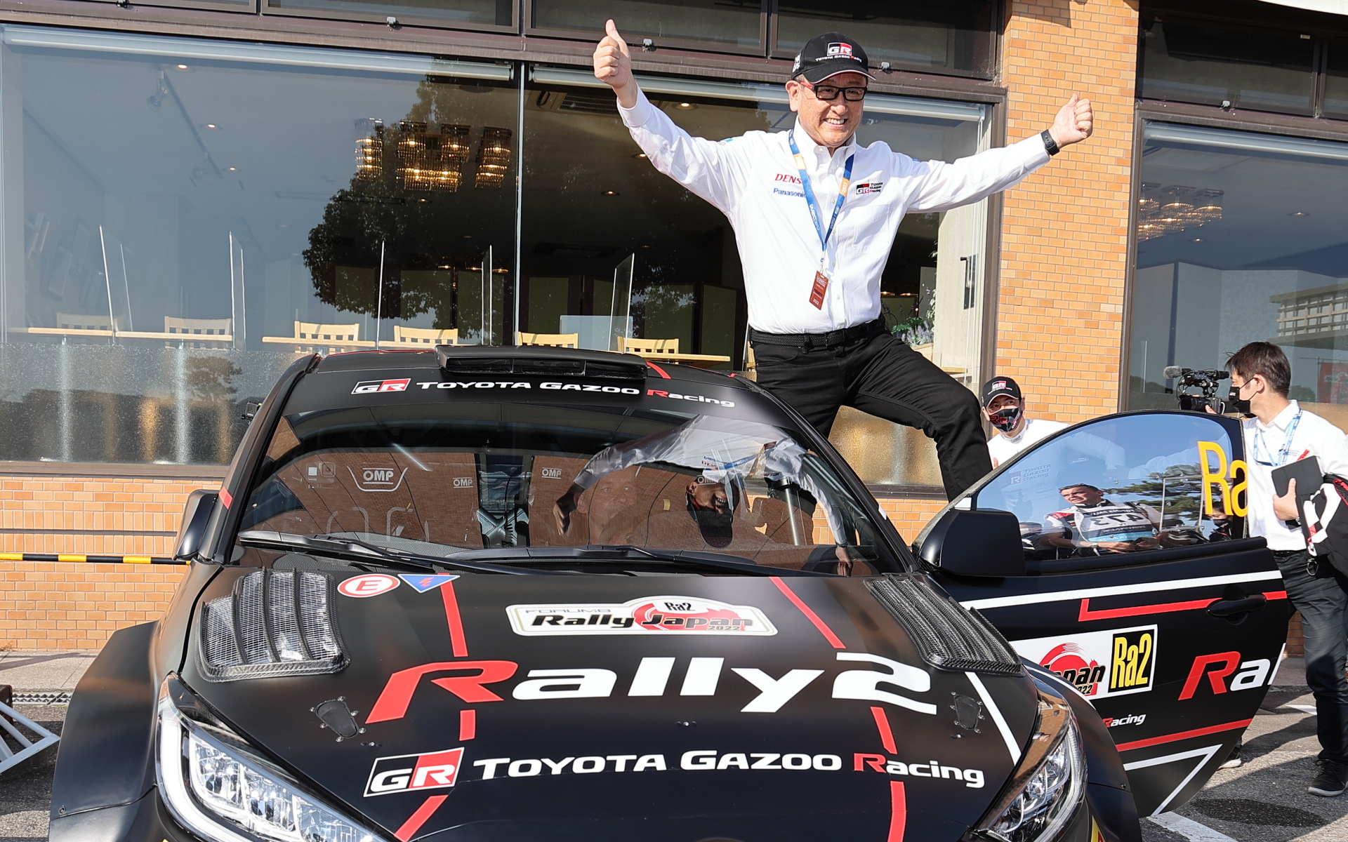 豊田章男社長、世界初公開された新型WRC2車両「GRヤリス ラリー2