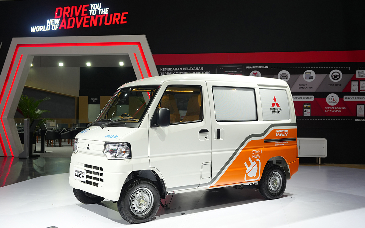 三菱 ミニキャブミーブ 三菱自動車、軽商用EV「ミニキャブ・ミーブ」の生産をインドネシアで