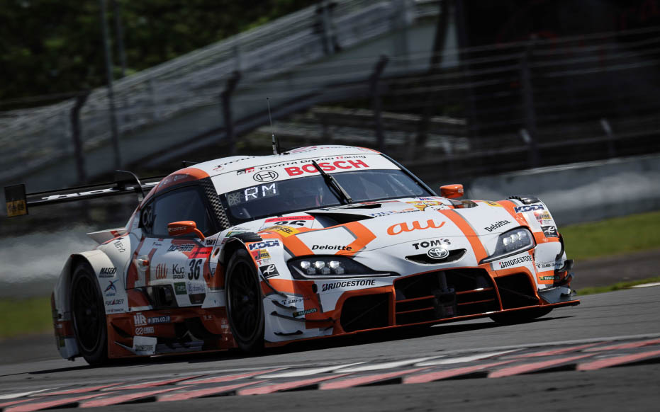 KDDI、NFTマーケットプレイス「αU market」で「TGR TEAM au TOM'S」の