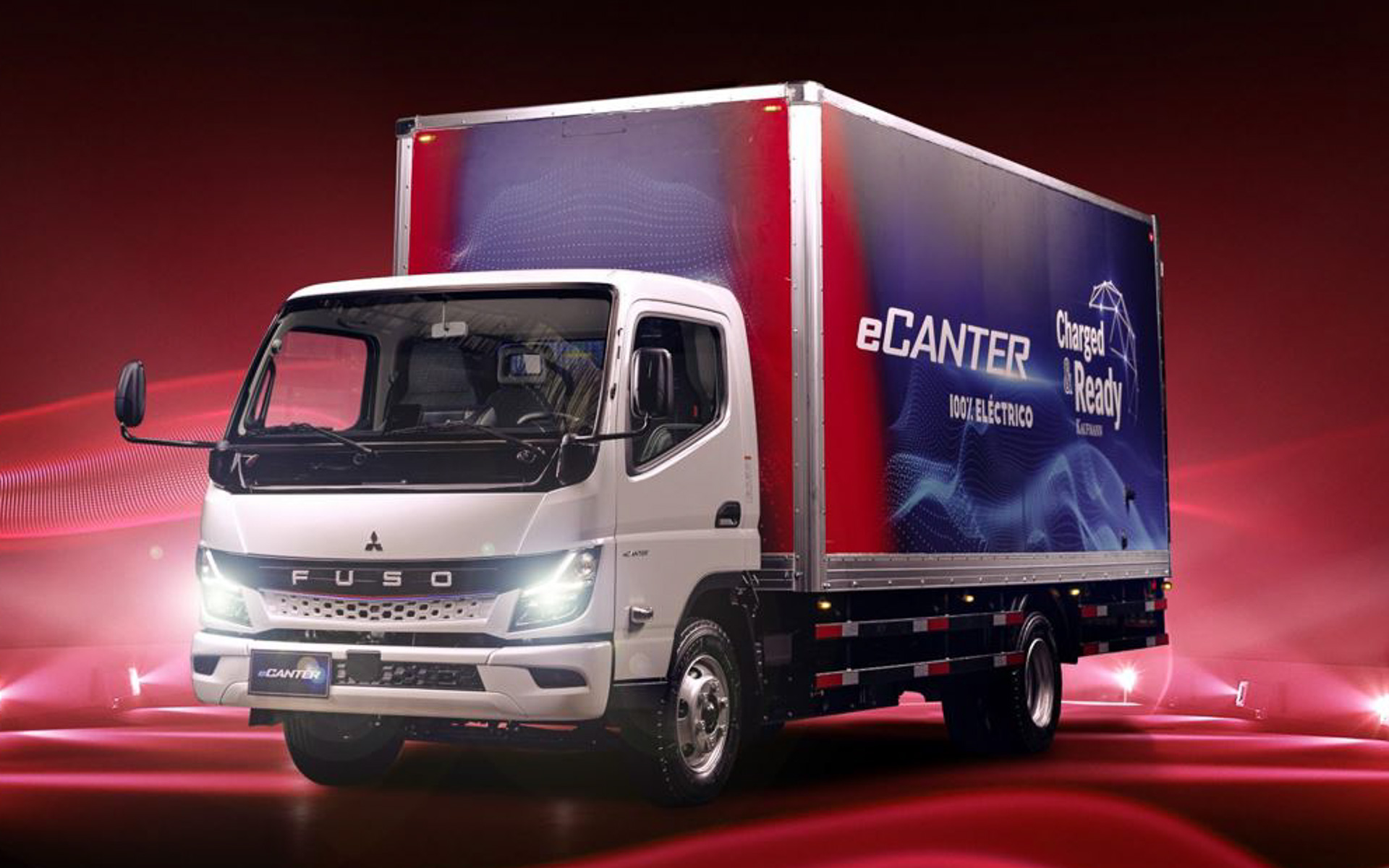 低燃費タイヤが三菱ふそうトラック・バス株式会社の小型トラック「キャンター」にオプション