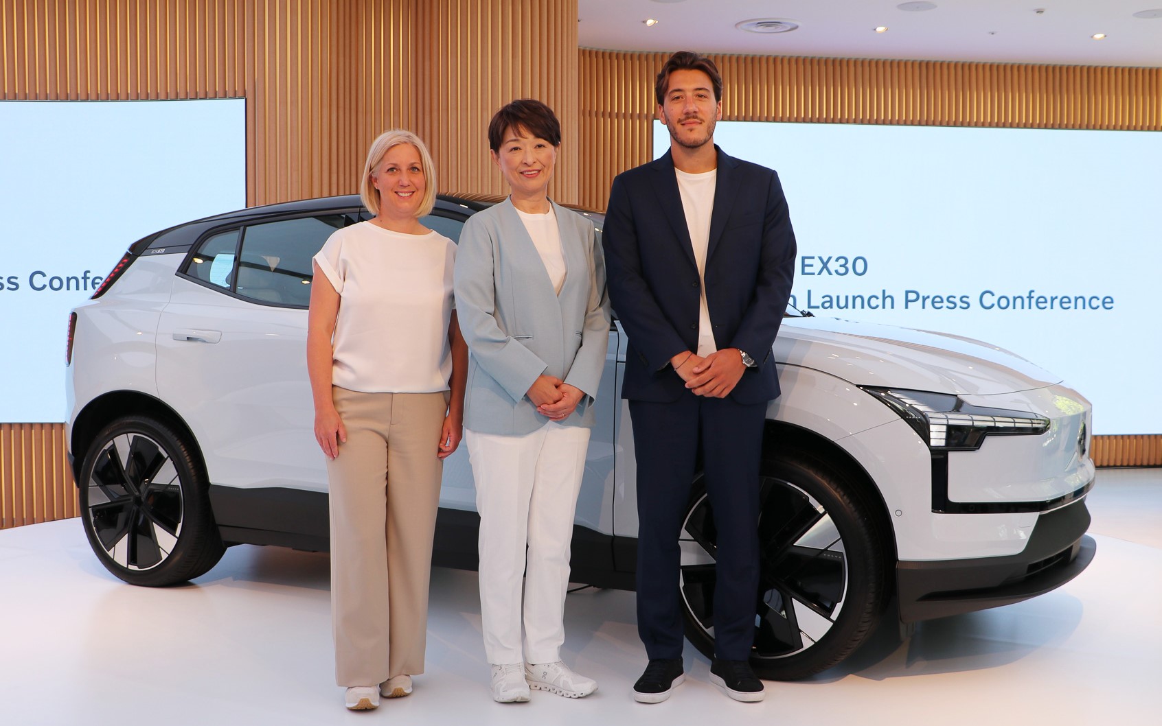 ボルボ、新型バッテリEV「EX30」発表会 不動新社長「日本にふさわしい